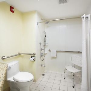 King Room Hearing Accessible Non-Smoking